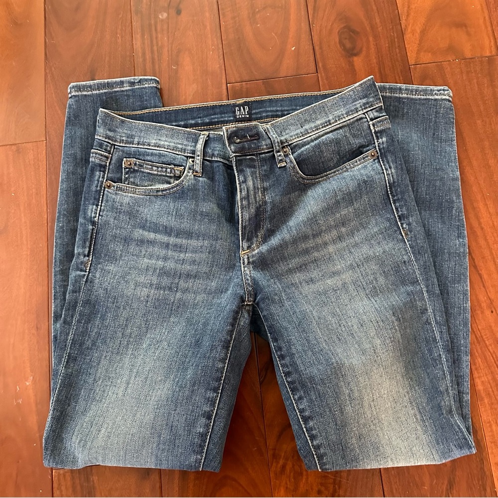 Gap true skinny